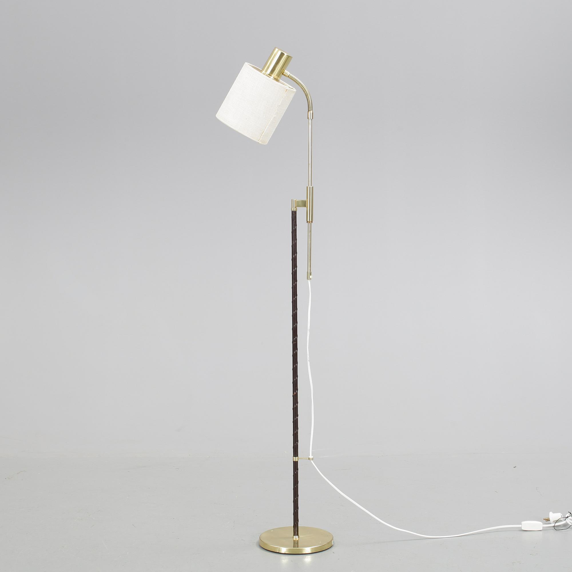 GOLVLAMPA, möjligen Falkenbergs belysning, 1900-talets andra hälft.