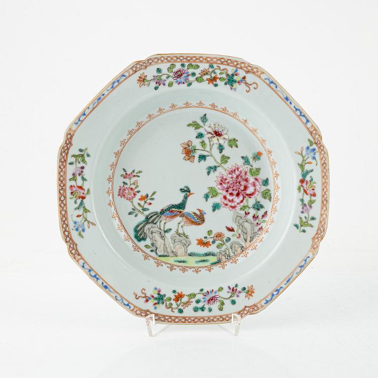 A Famille Rose plate and serving dish, porcelain, China, Qianlong (1736-95).