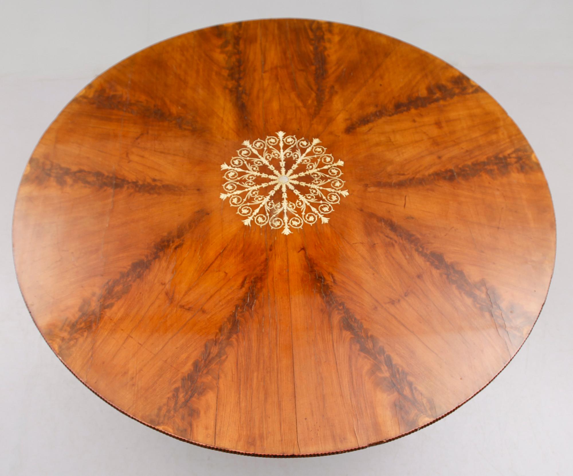 BORD, senempire, 1800-talets mitt.
