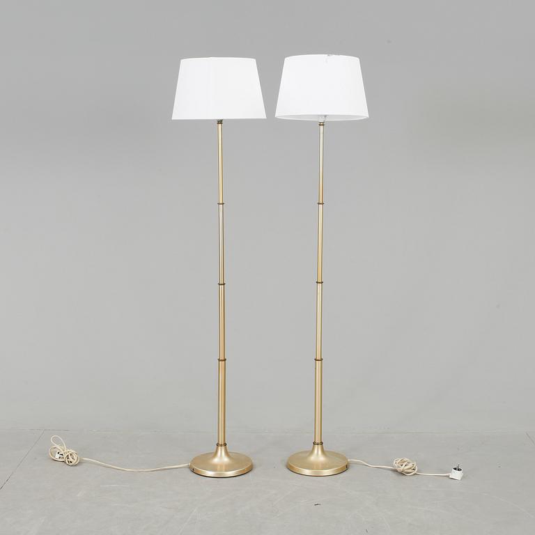 GOLVLAMPOR, ett par, 1960-tal.