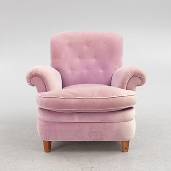 Josef Frank, a model '336' armchair, Firma Svenskt Tenn.