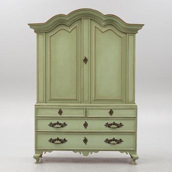 Cabinet, Rococo style, 20th century.
