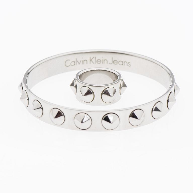 ARMRING och RING, bijouteri, Calvin Klein.