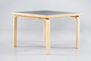 SOFFBORD, Alvar Aalto, Finland, 1900-talets andra hälft.
