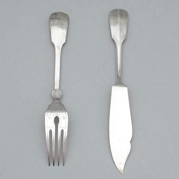 FISKBESTICK, 24 delar, silver, Österrike-Unger, tidigt 1900-tal. Vikt ca 1139 gram.