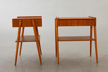 SÄNGBORD ett par 1960-tal.