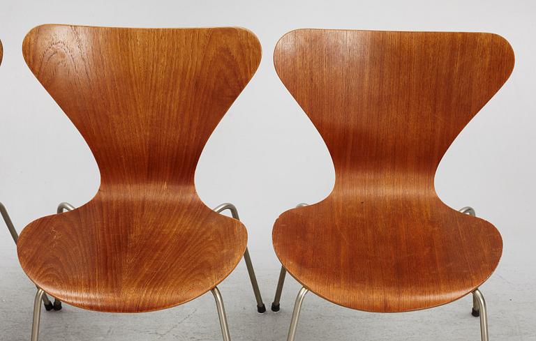 Arne Jacobsen, four 'Series 7' chairs, Fritz Hansen, Denmark, 1950's/60's.