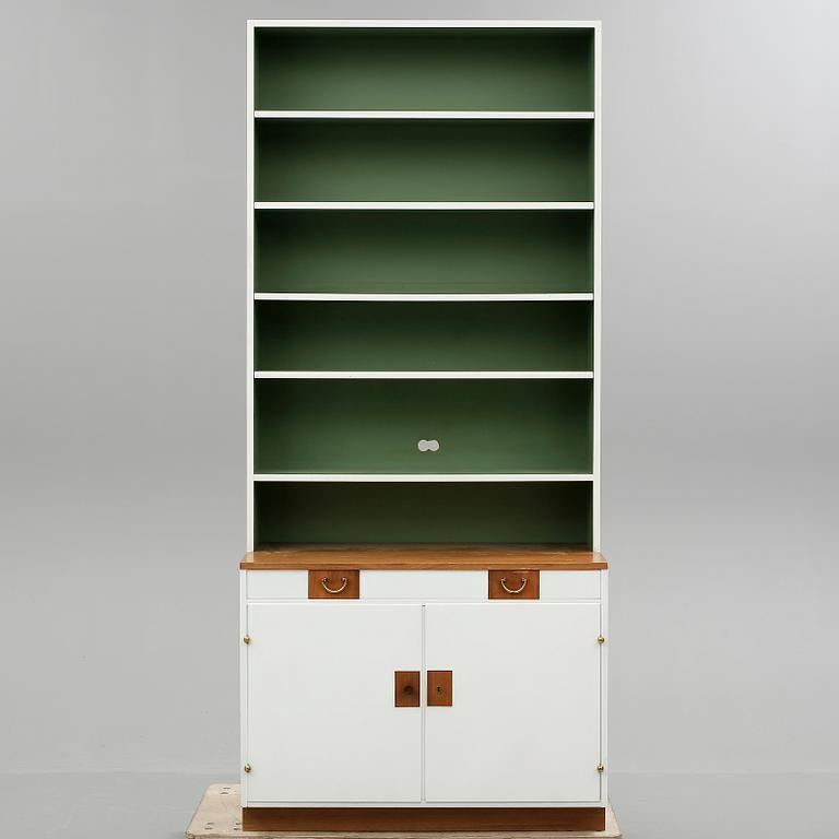 BOKHYLLA, modell 2255, Josef Frank, Firma Svenskt Tenn.