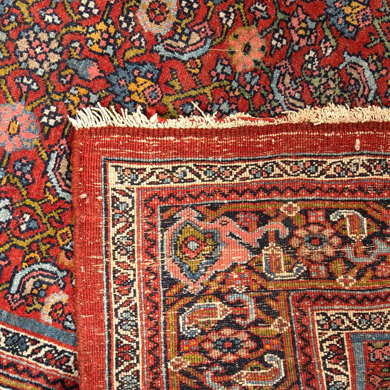 Carpet Bidjar semi-antique/antique approx. 374x257 cm.