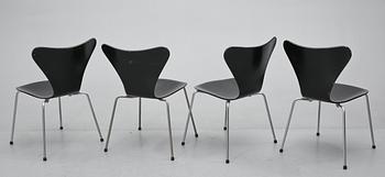 STOLAR, 3 + 1 st, "Sjuan", Arne Jacobsen, Fritz Hansen, Danmark, 1960-tal.