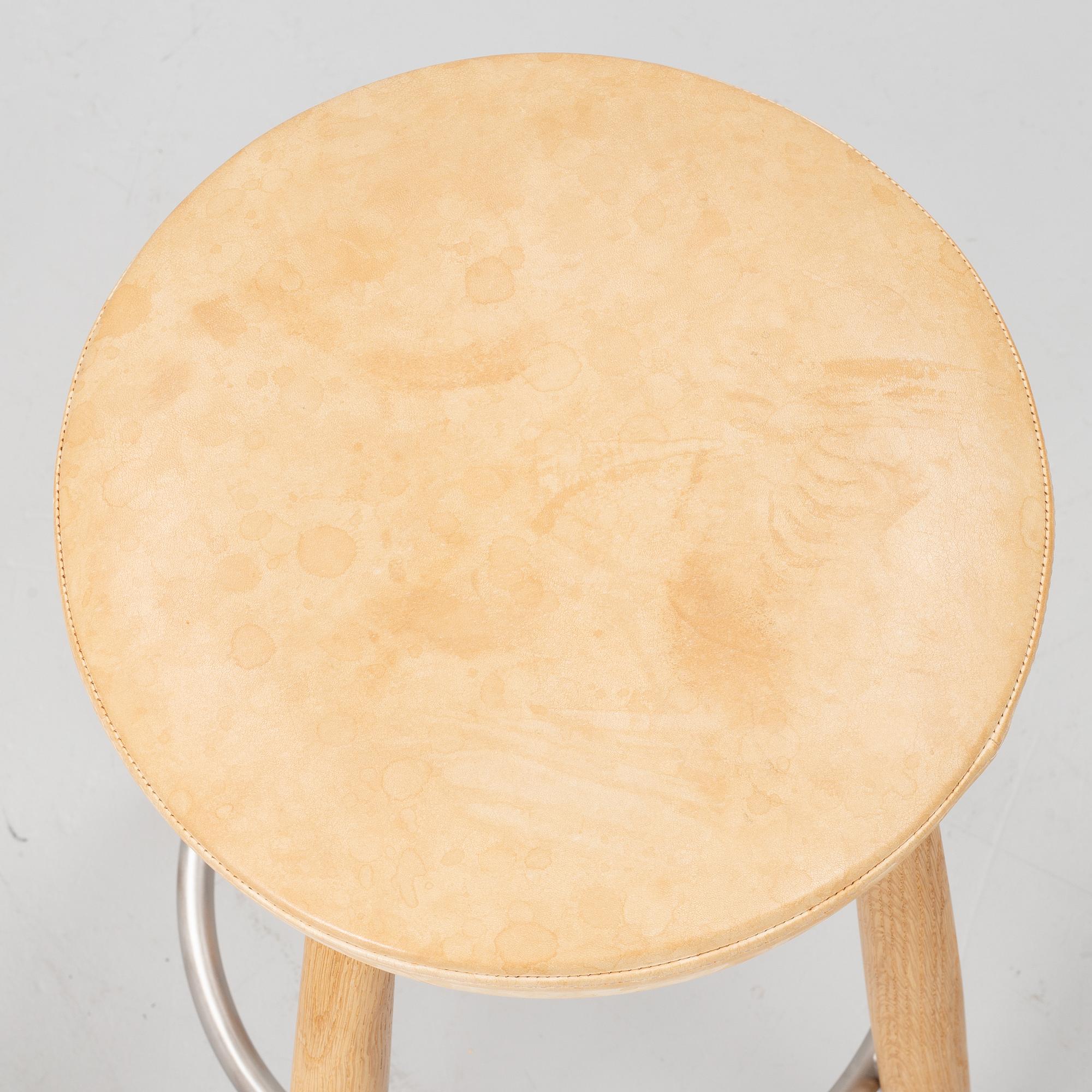 Hans J. Wegner, Barpallar, 3 st, CH 58, Carl Hansen & Son, Danmark, 2000-tal.