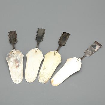 PARTI SAMESILVER, 12 delar, olika mästare och städer. Merparten 1930/40-tal. Total vikt ca 485 gram.