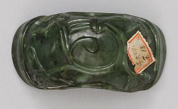 A jade brush washer, Qing dynasty (1644-1912).