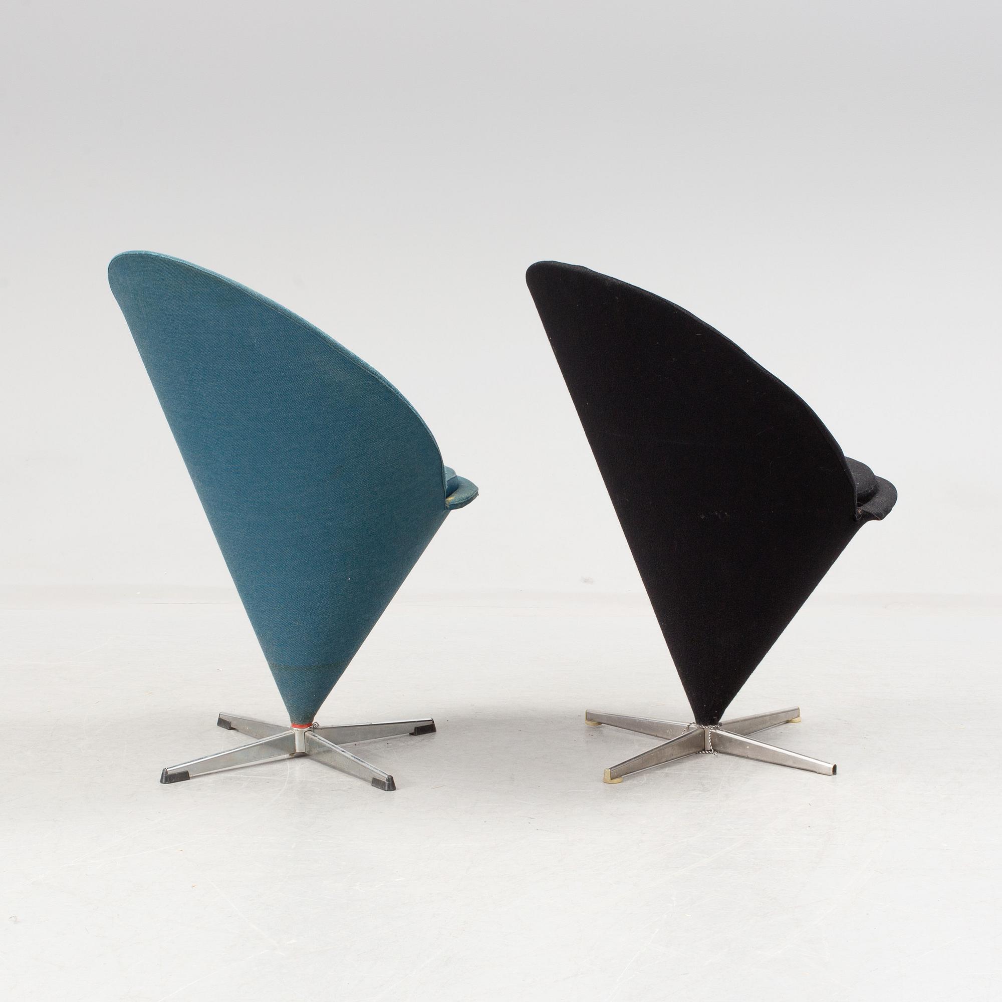 VERNER PANTON, ett par stolar, "Cone-chair". Ca 1960-tal.