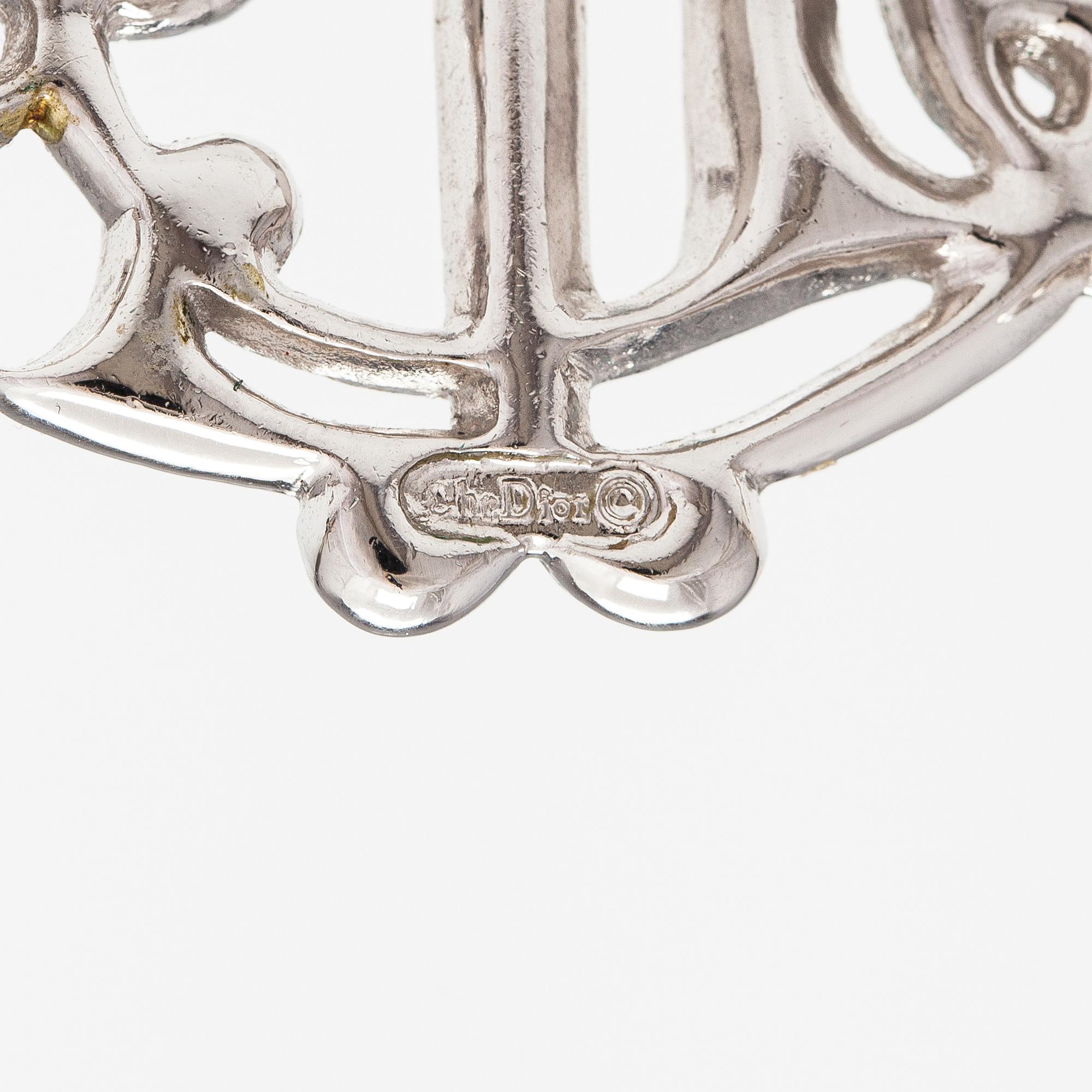 Christian Dior, Brosch och örhängen, silverfärgad metall och