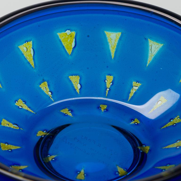 Sven Palmqvist, a 'Ravenna' glass bowl, Orrefors.