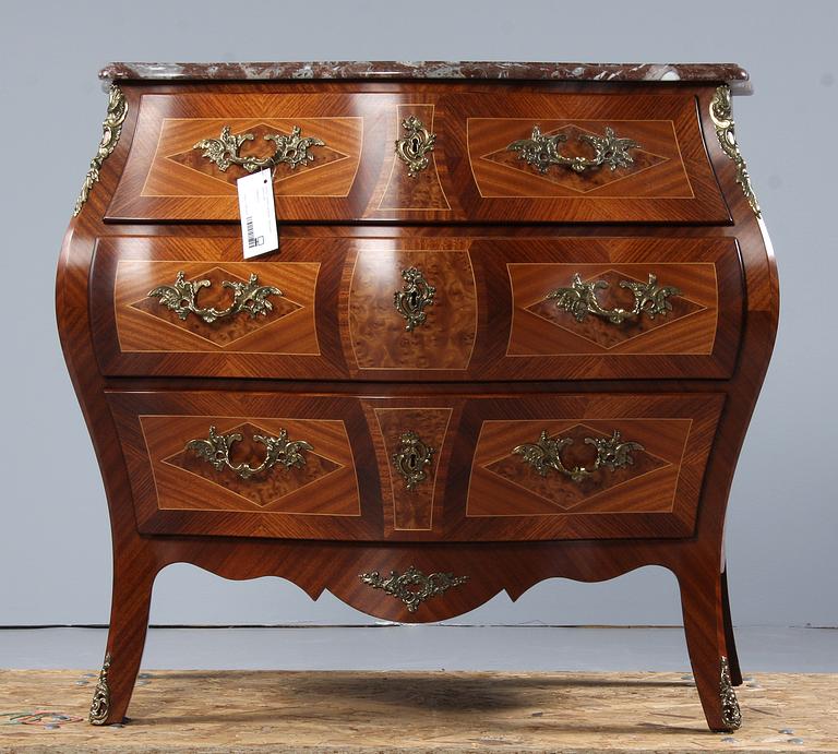BYRÅ,"Rococo-byrå nr 402, lyx", rokokostil, 1980.