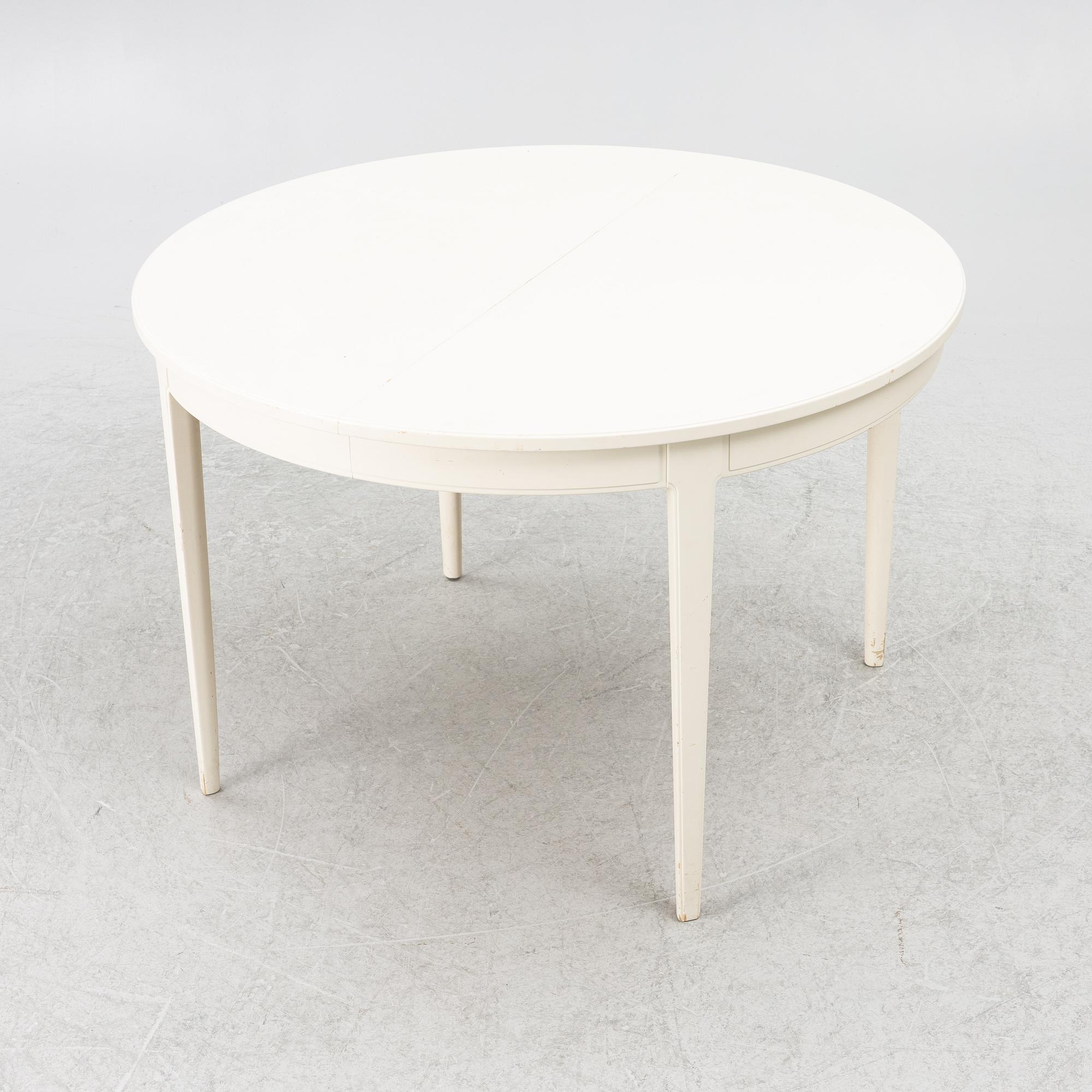 Carl Malmsten, matbord, "Herrgården" samt sex stolar "Nya Guldheden", Bodafors samt Åfors Möbelfabrik.