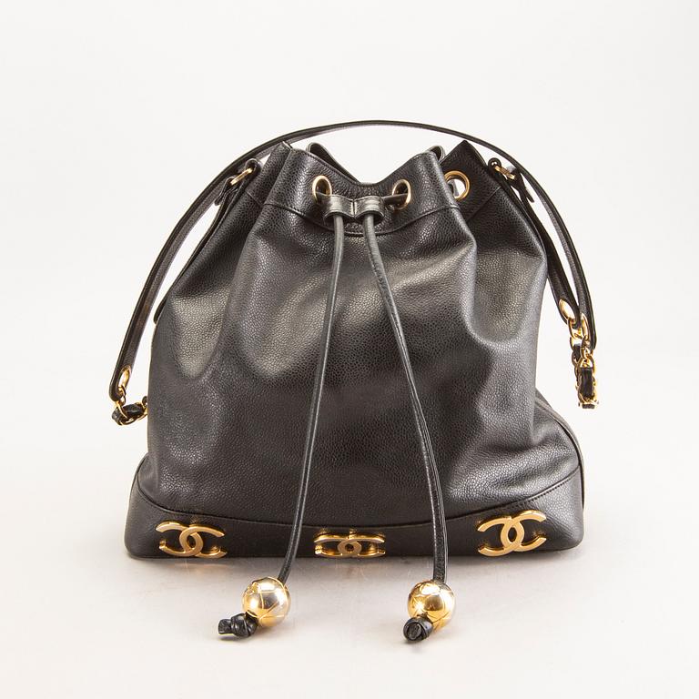 Chanel,.
