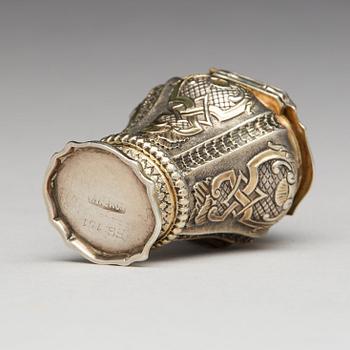 Paul G Zachun, luktdosa, silver, (verksam i Norrköping 1722-1753). Rokoko.