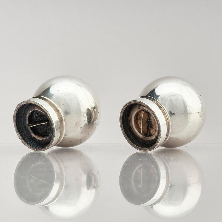 Georg Jensen, a pair of sterling silver salt shakers, model 'Pyramid/ Pyramide', design Harald Nielsen, no 632, Copenhagen after 1945.