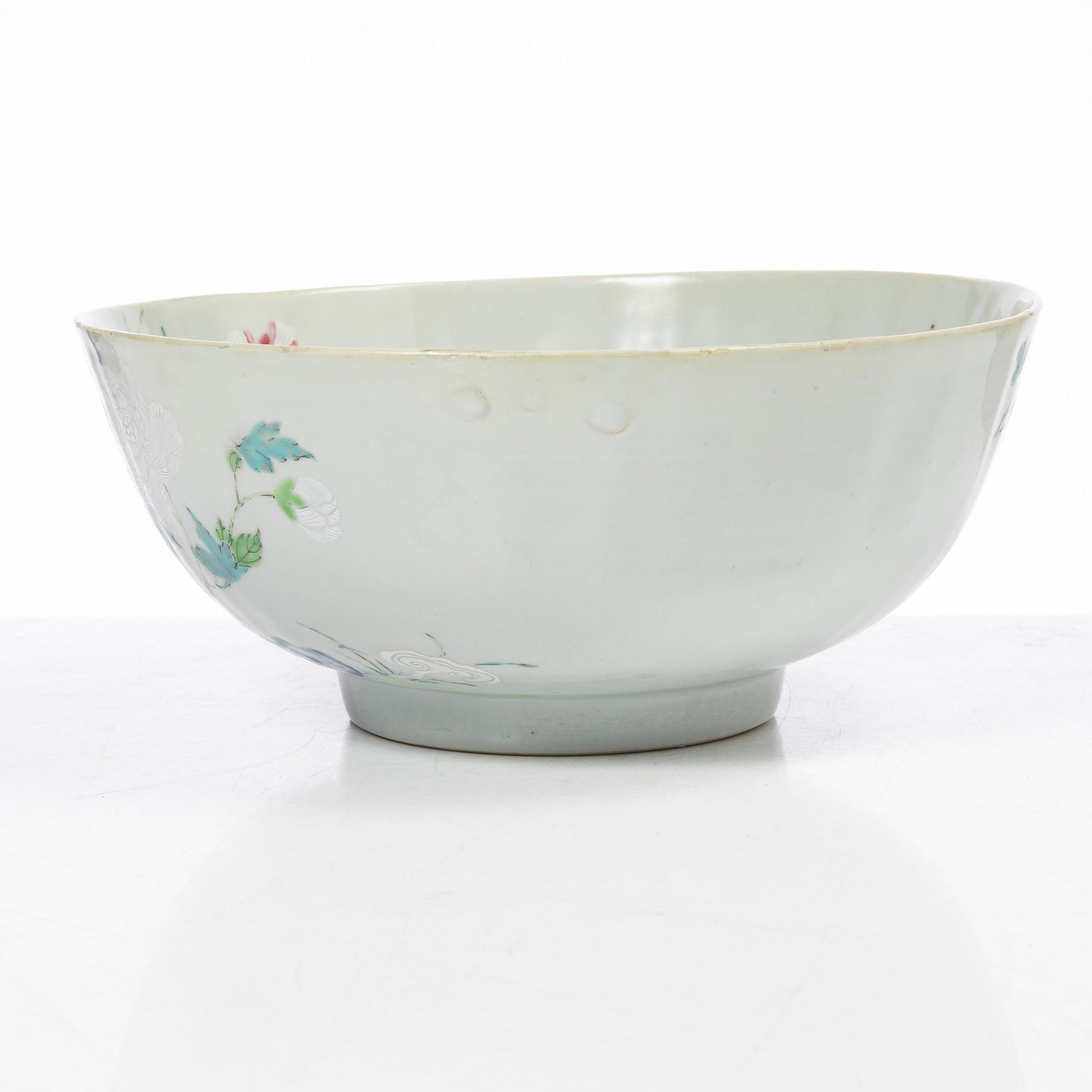 Skål samt tallrikar, ett par, porslin, Kina, Yongcheng (1723-35).