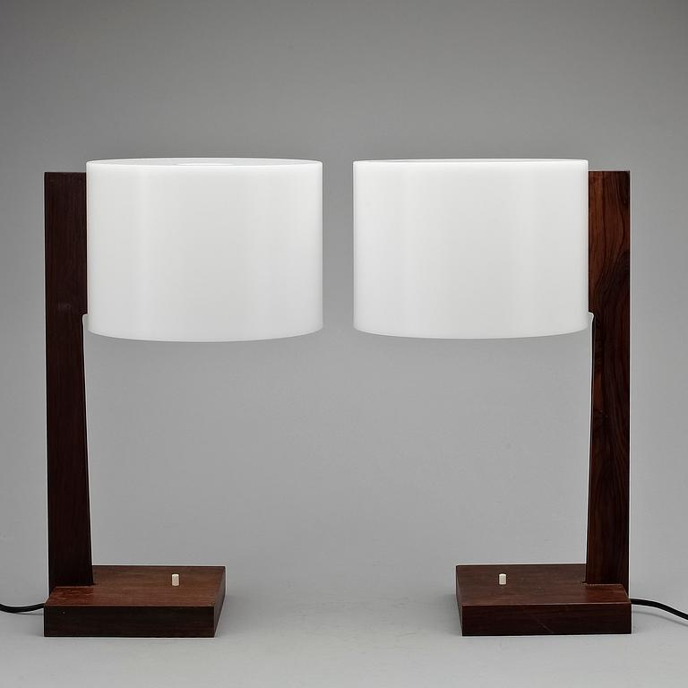 BORDSLAMPOR, ett par, Uno och Östen Kristiansson, Luxus, 1970-tal.