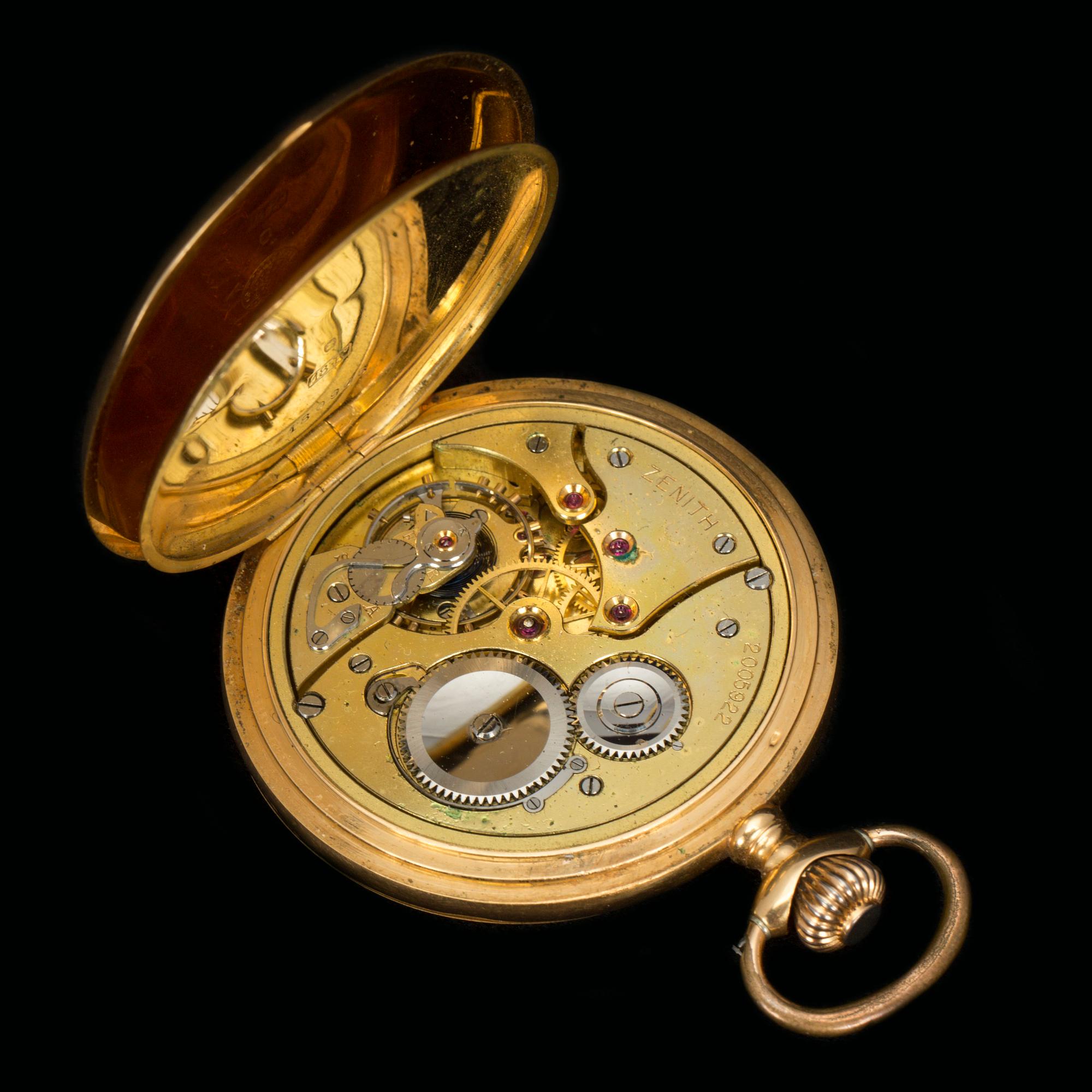 FICKUR, 18K guld, Zenith. Tot 90gr.