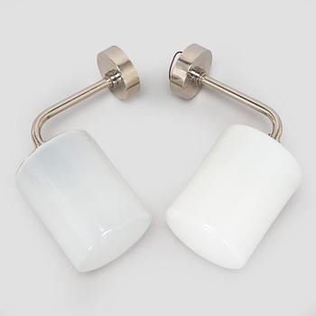 Paavo Tynell, a pair of 1930s '7239' wall lights for Taito.