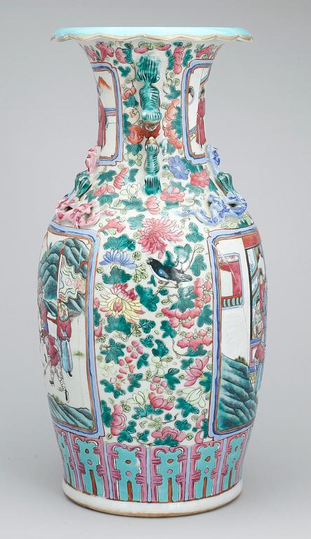 VAS, porslin, Kina 1800-tal.