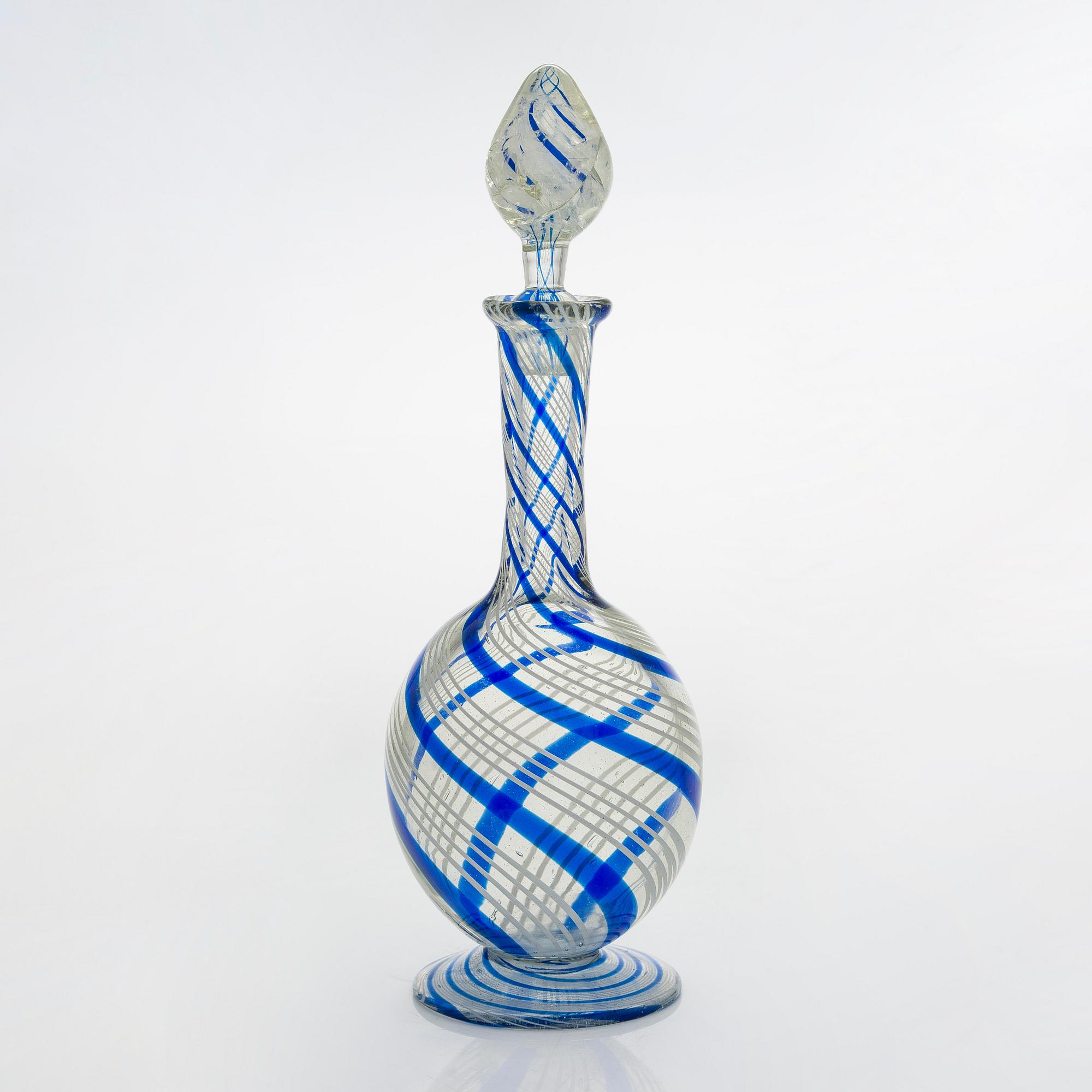 A ca 1860s filigree glass decanter from Nuutajärvi Finland.