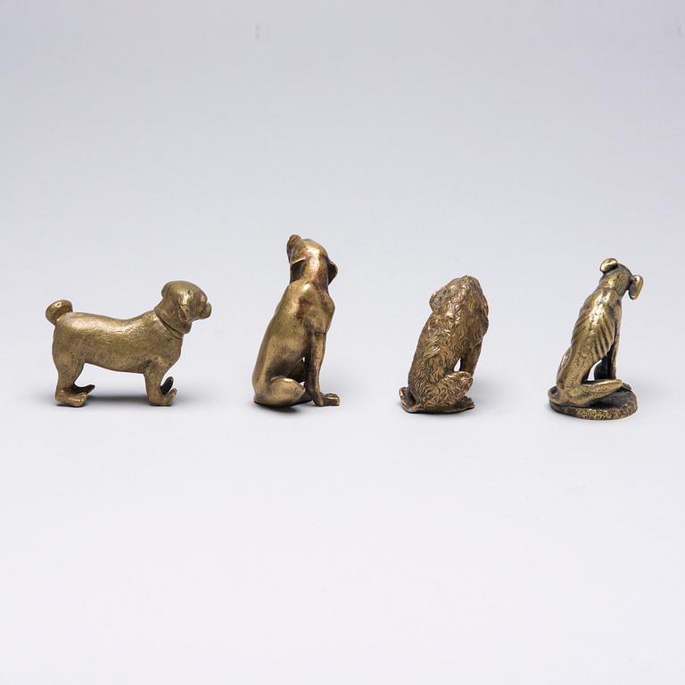MINIATYRSKULPTURER, 4 st, brons, 1800-luvun loppu.