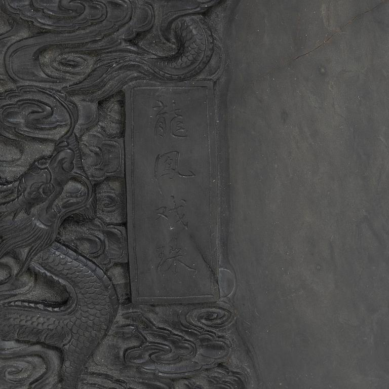 Tuschsten, signerad, Kina, 1980-tal.