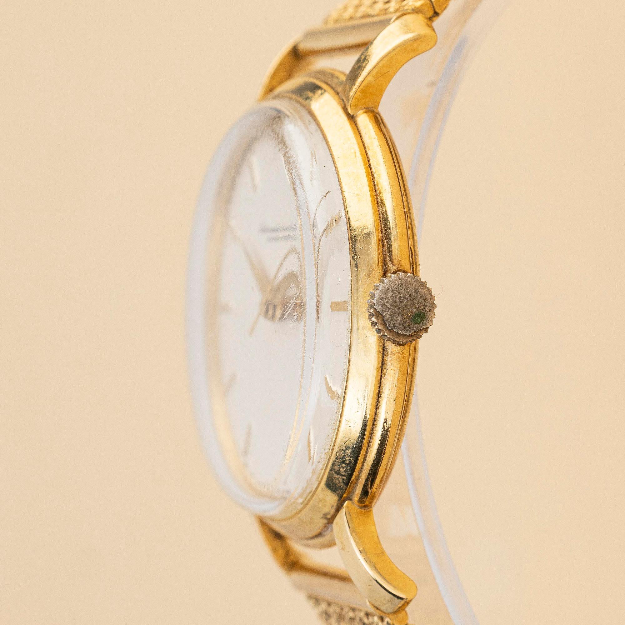 IWC, International Watch Co, "Shark Fin", ca 1954.