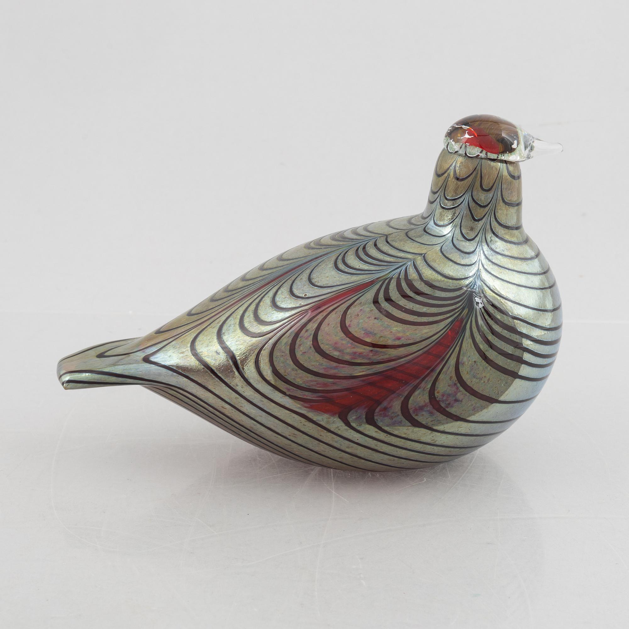 Oiva Toikka, a glass bird, Nuutajärvi Notsjö, Finland.