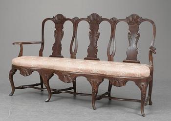 110. SOFFA. Rokoko, 1700-talets andra hälft.