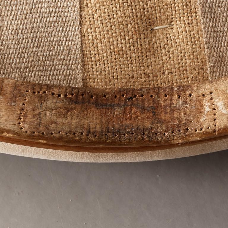 KARMSTOLAR, ett par, av Francois Reuze (mästare i Paris 1743-1799), Louis XV, 1700-talets andra hälft.