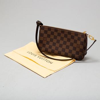 LOUIS VUITTON, 'Pochette'.