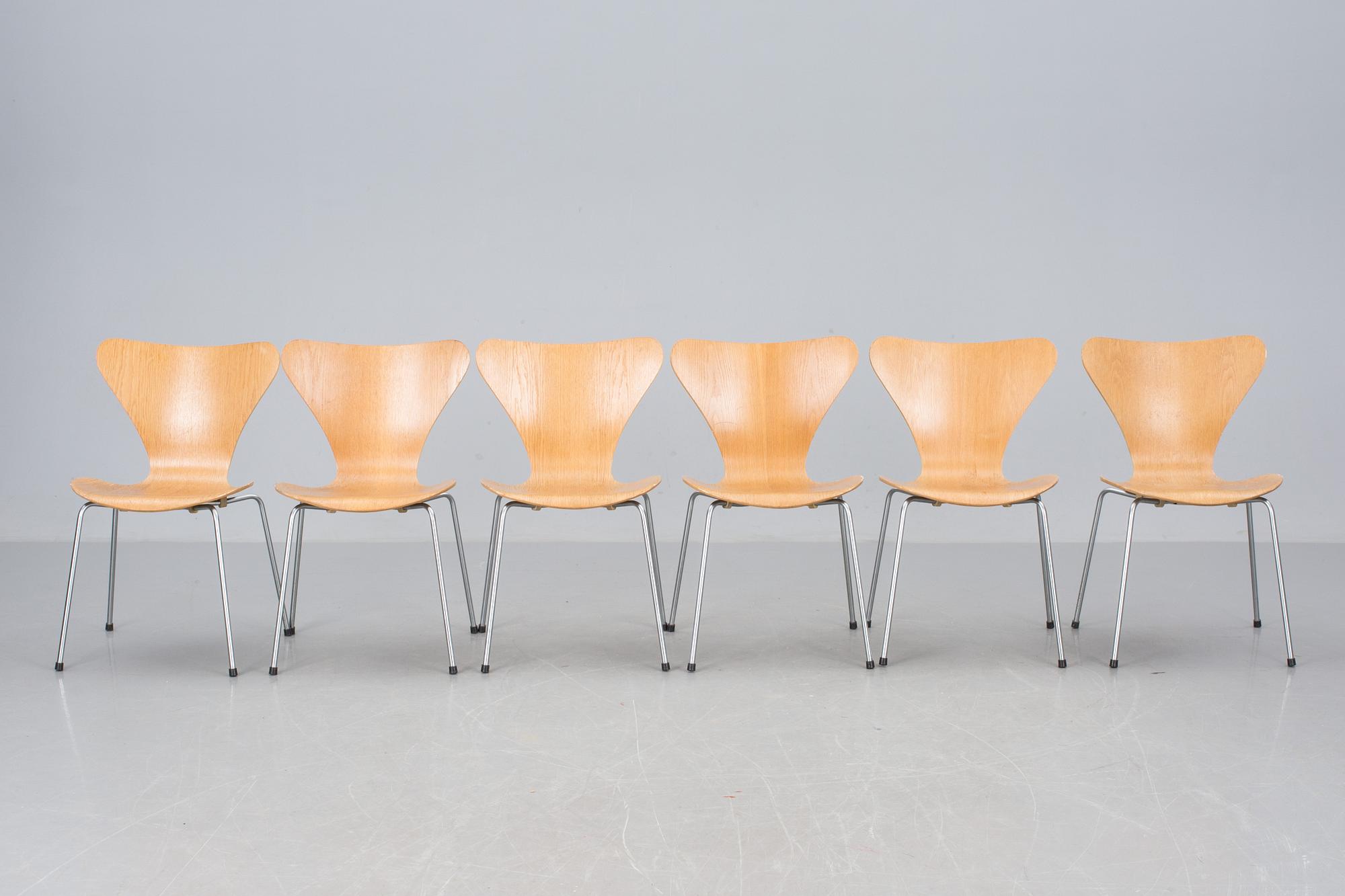 STOLAR, 6 st, "Sjuan", Arne Jacobsen för Fritz Hansen.
