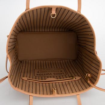 LOUIS VUITTON, 'Neverfull MM Monogram Bag'.