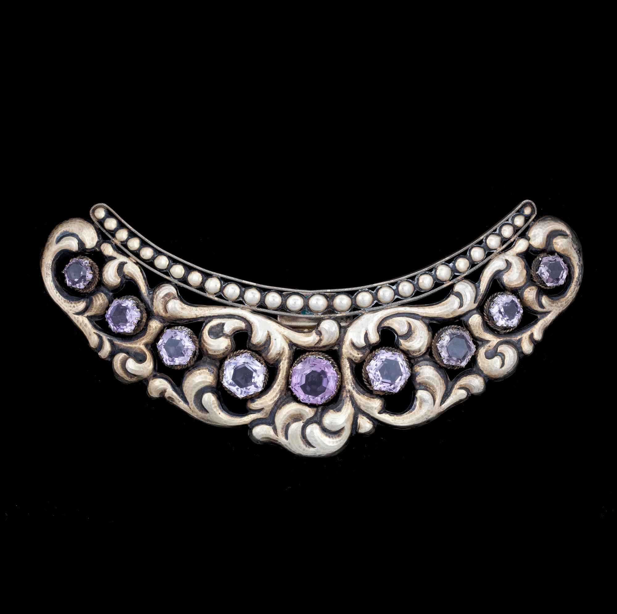 DIADEM, silver samt glas. 1800-talets andra hälft.