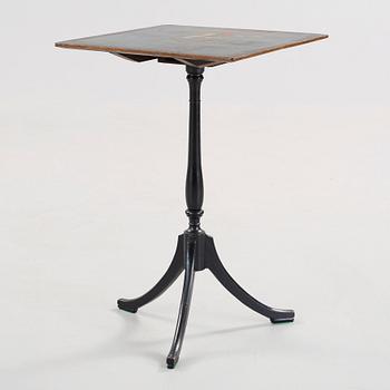 A Swedish tilt top table, from Nils Asplind's workshop, active 1785-1820.