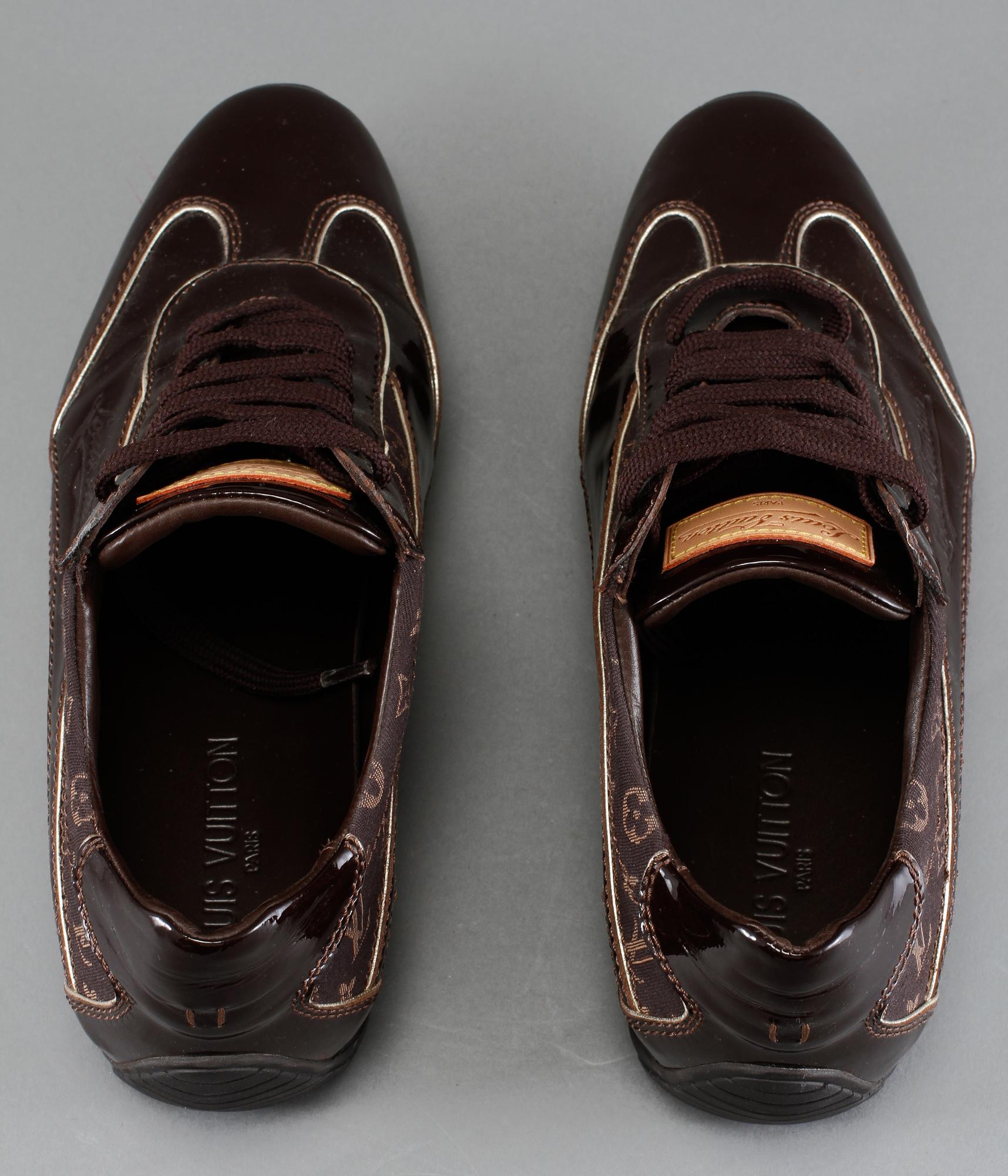 SKOR, Louis Vuitton.