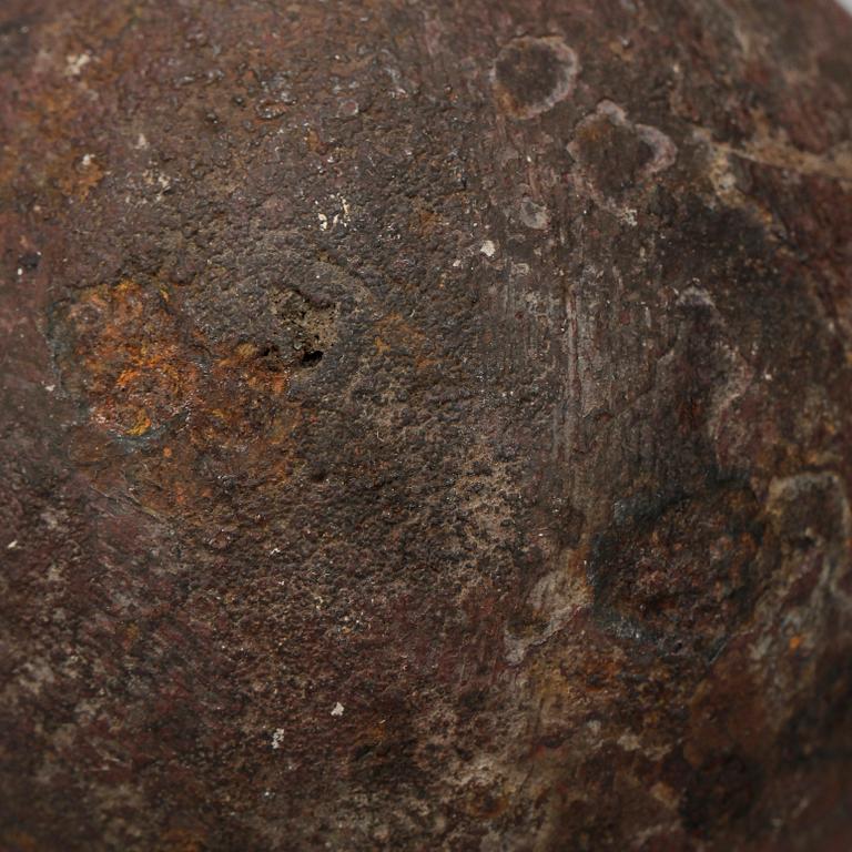 KANONKULA, järn, troligen 1600-tal.