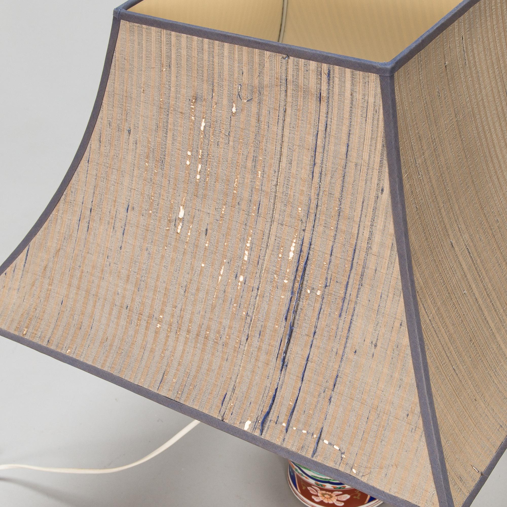 A Chinese porcelain table light from the first half of the 20th Century.