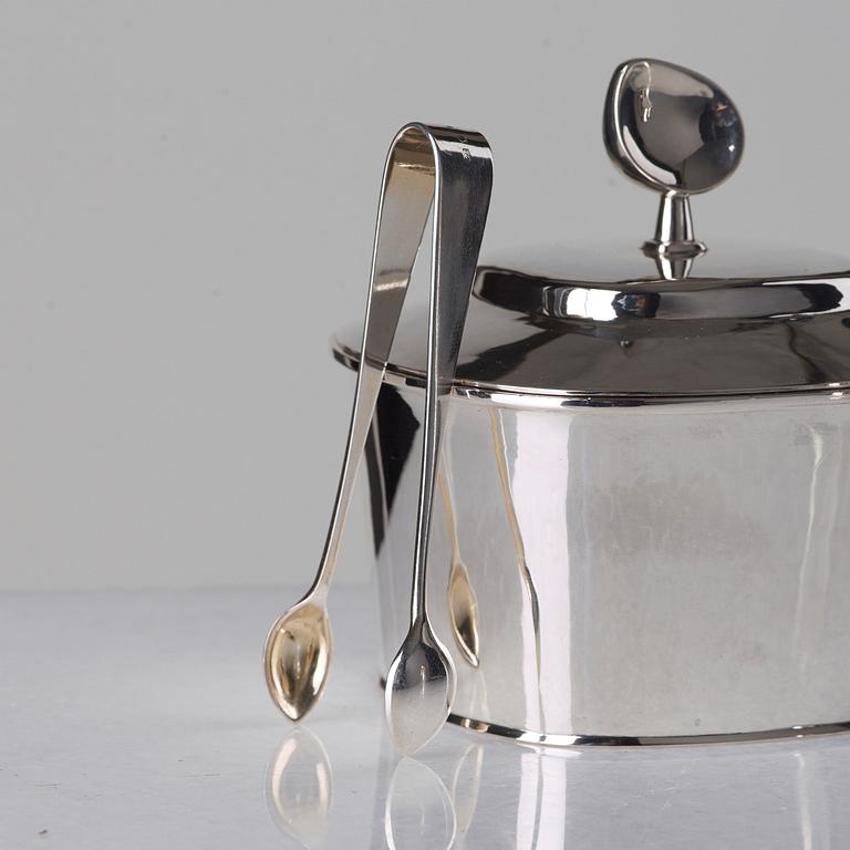 Sigurd Persson, kaffeservis, 3 delar, sterling silver, Stockholm 1949-50 (kaffekannan), smed Olle Kvist.