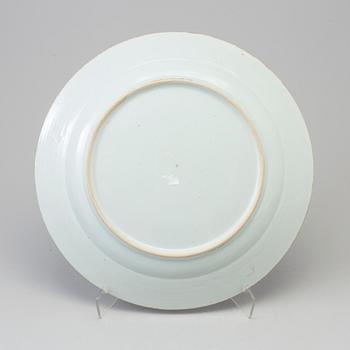 A blue and white export porcelain dish, Qing dynasty, Qianlong (1736-95).
