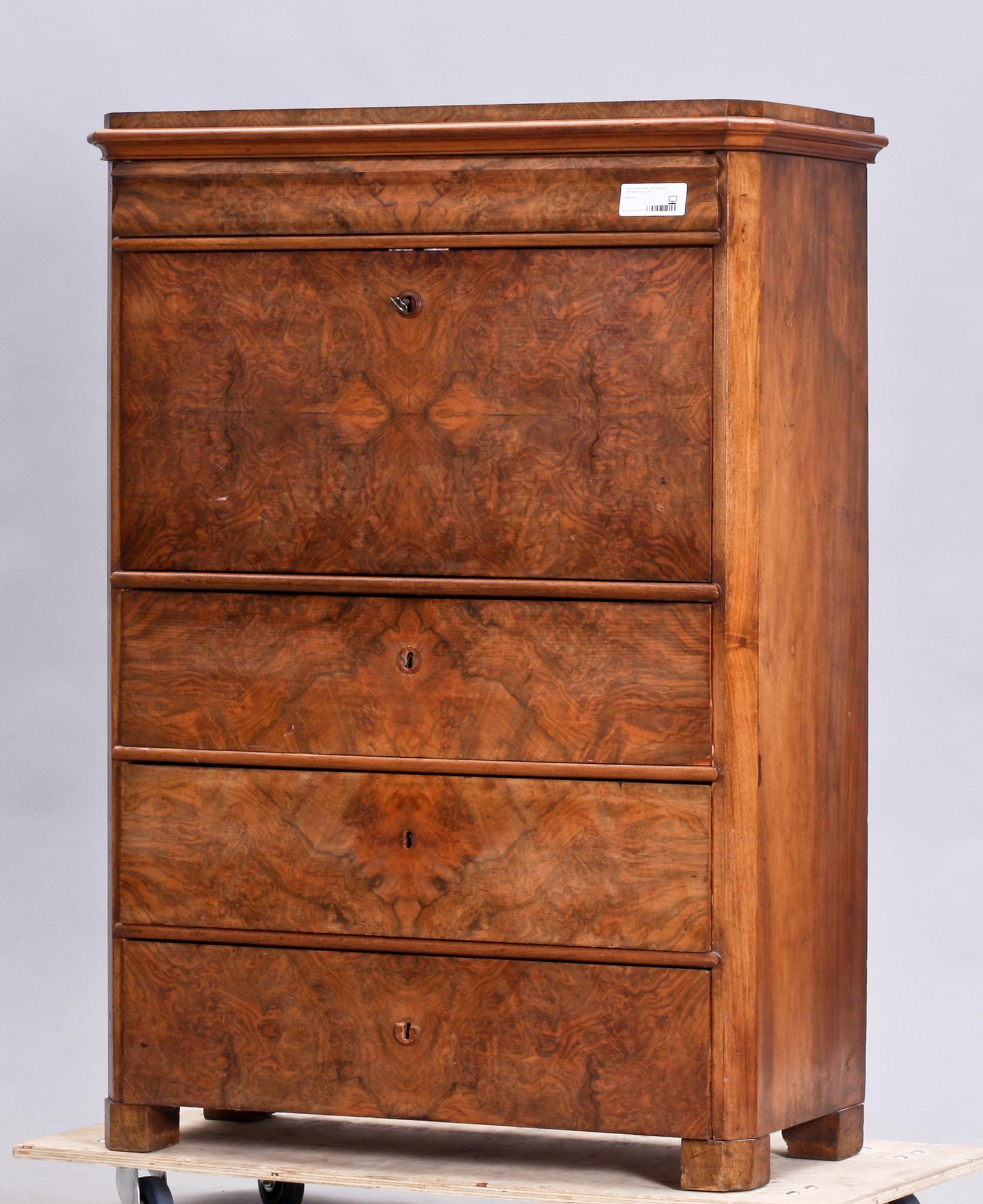 CHIFFONJE, senempiretyp, 1800-talets andra hälft.