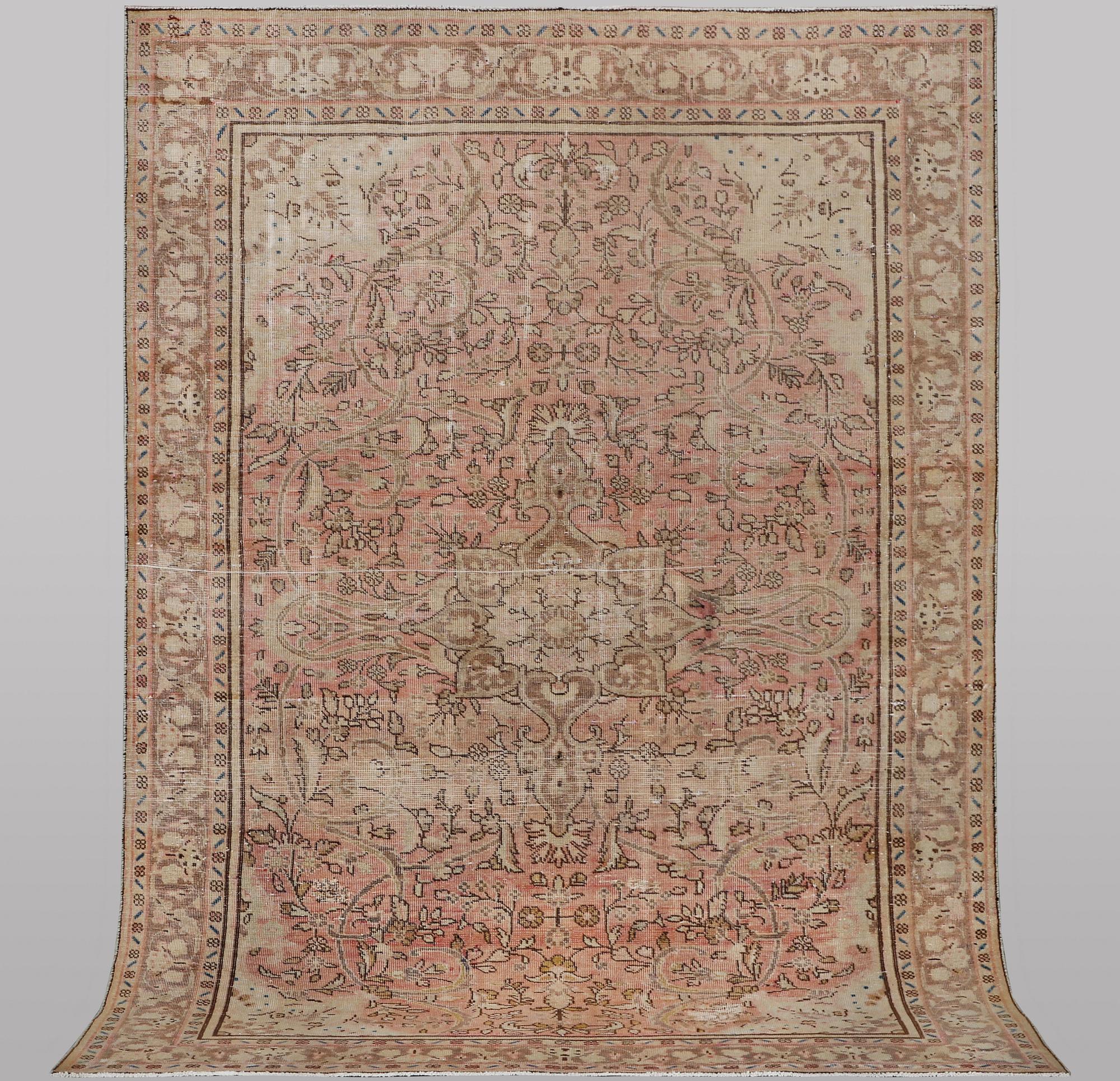 A rug, Persian, Vintage Design, ca 203 x 135 cm. - Bukowskis