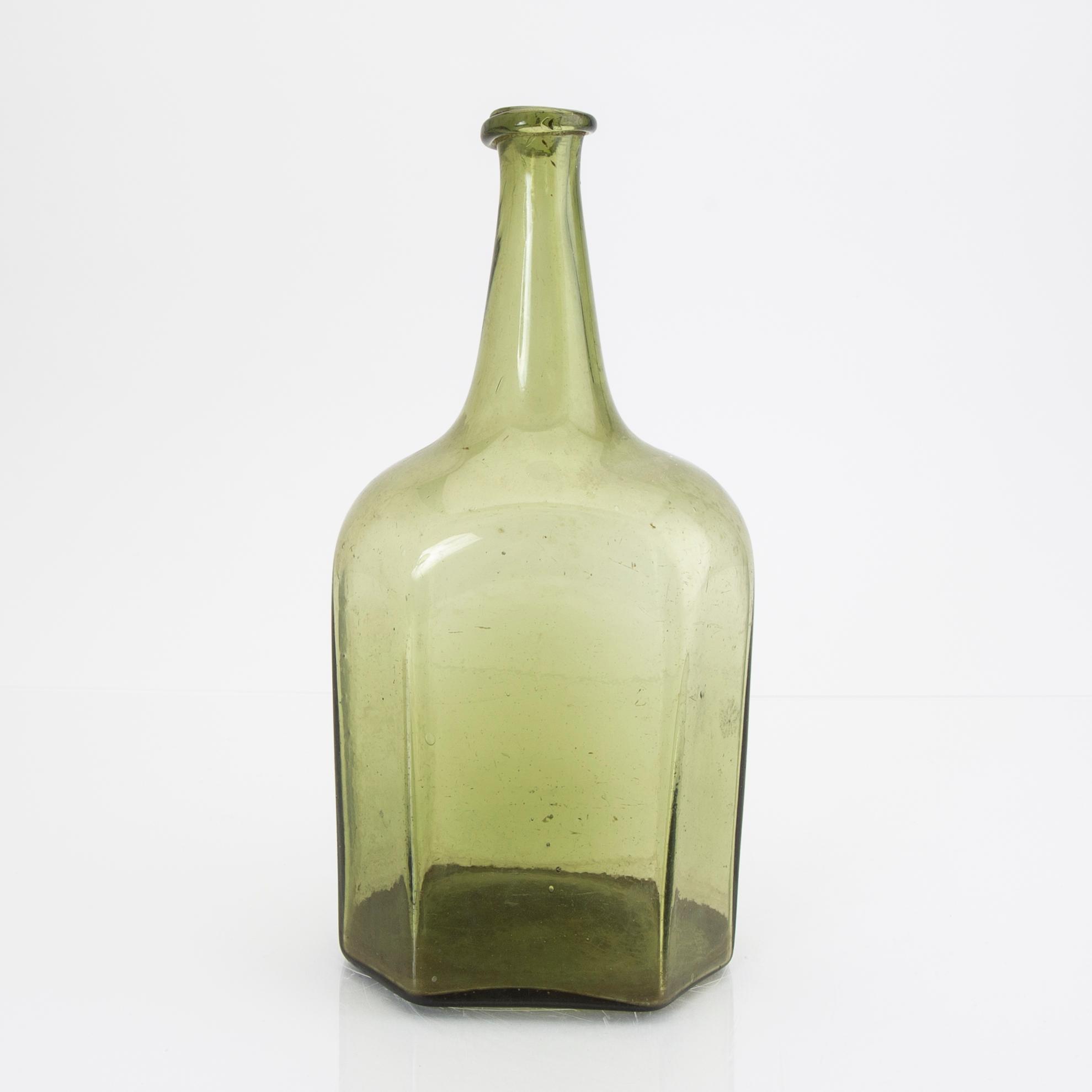 Flaska Skånska glasbruket 1700-tal.